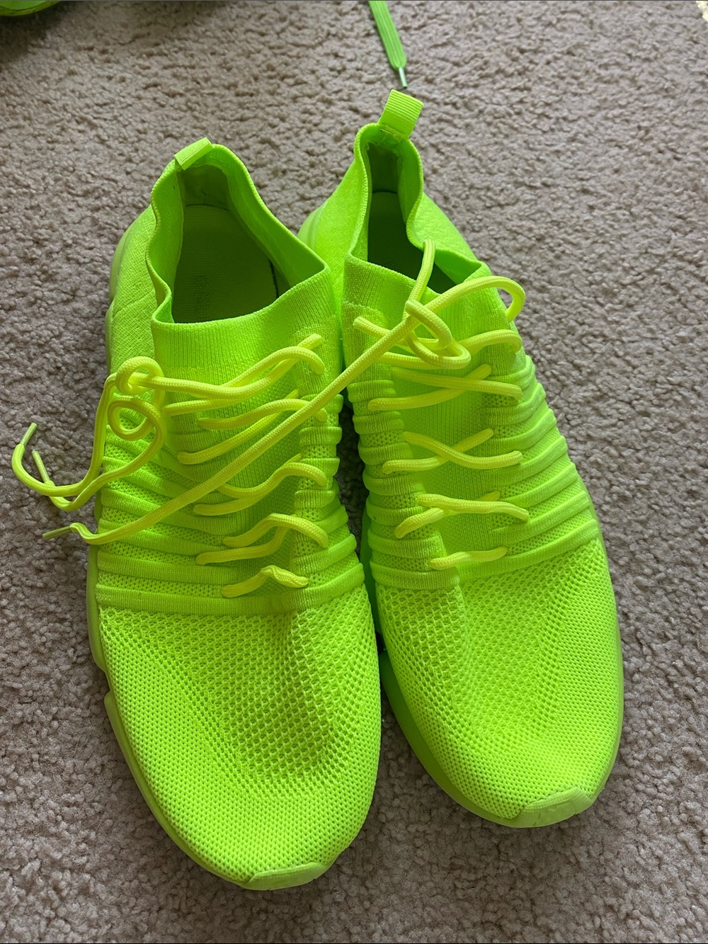 Men's Neon Green Lightweight Knit Running Sneakers
